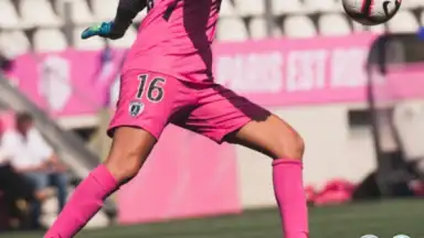 Captura de tela de Paris FC 1