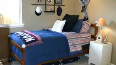 Captura de tela de Bedroom Decoration Designs 2